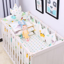 Load image into Gallery viewer, Crown Design Crib Bedding Set